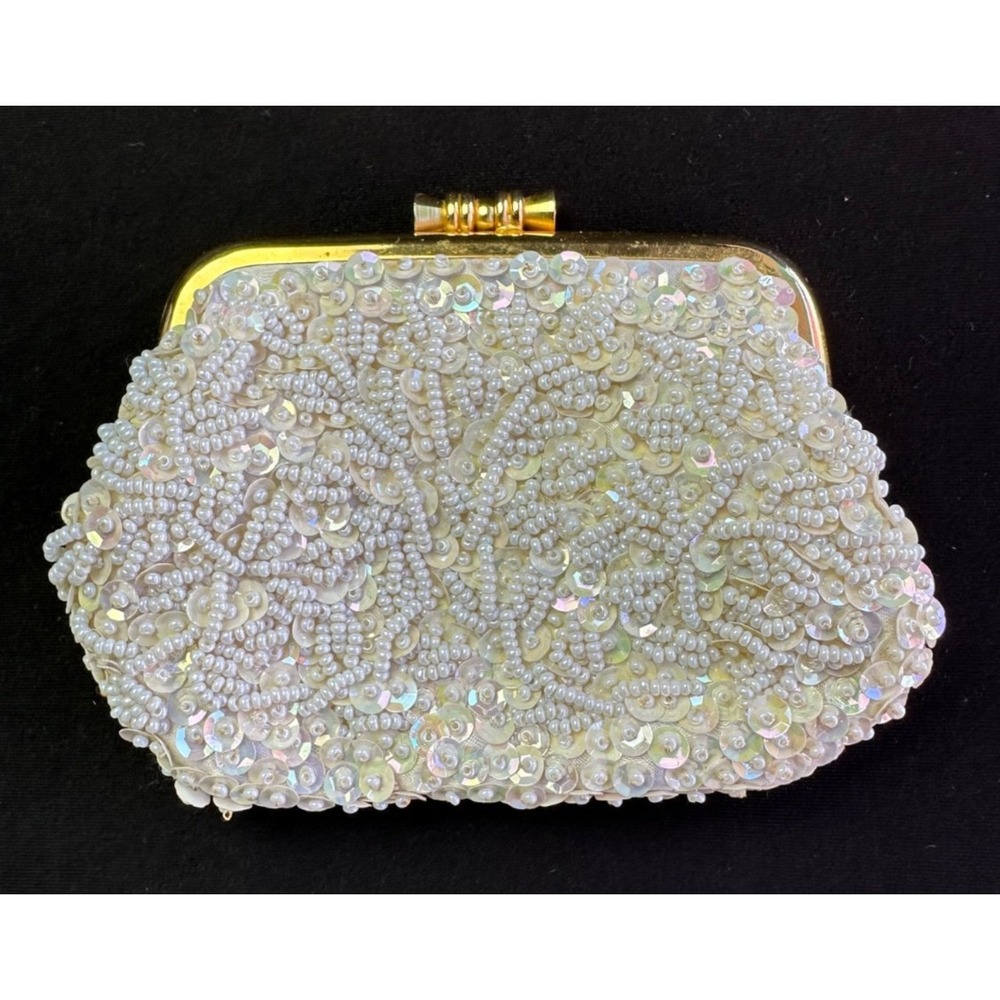 Vintage Hong Kong Iridescent White Beaded Change Purse Coin Pouch Bag 5x3.5 Glam - Picture 11 of 11